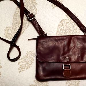 Distressed Cross body leather wallet installed